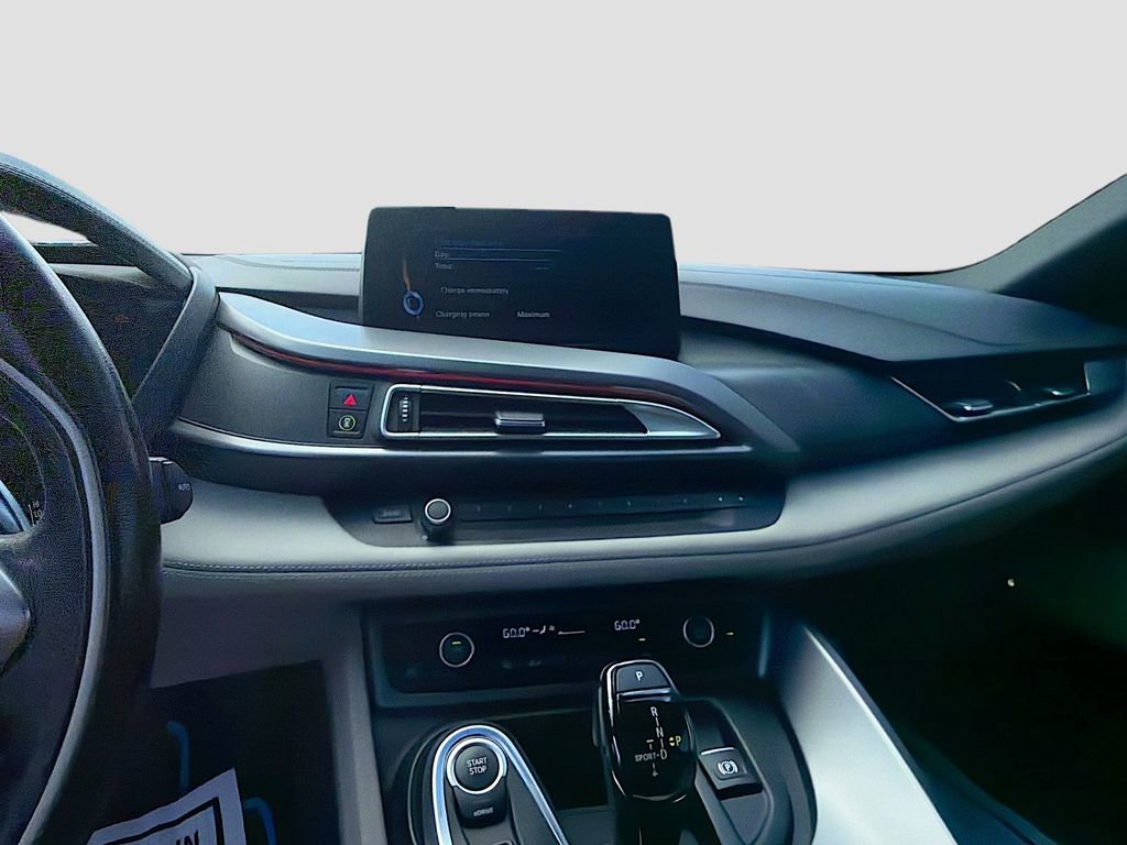 Used 2015 BMW i8 image 24