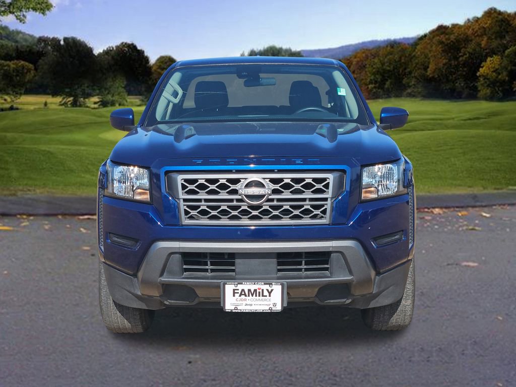 Used 2022 Nissan Frontier SV w/ Technology Package image 2