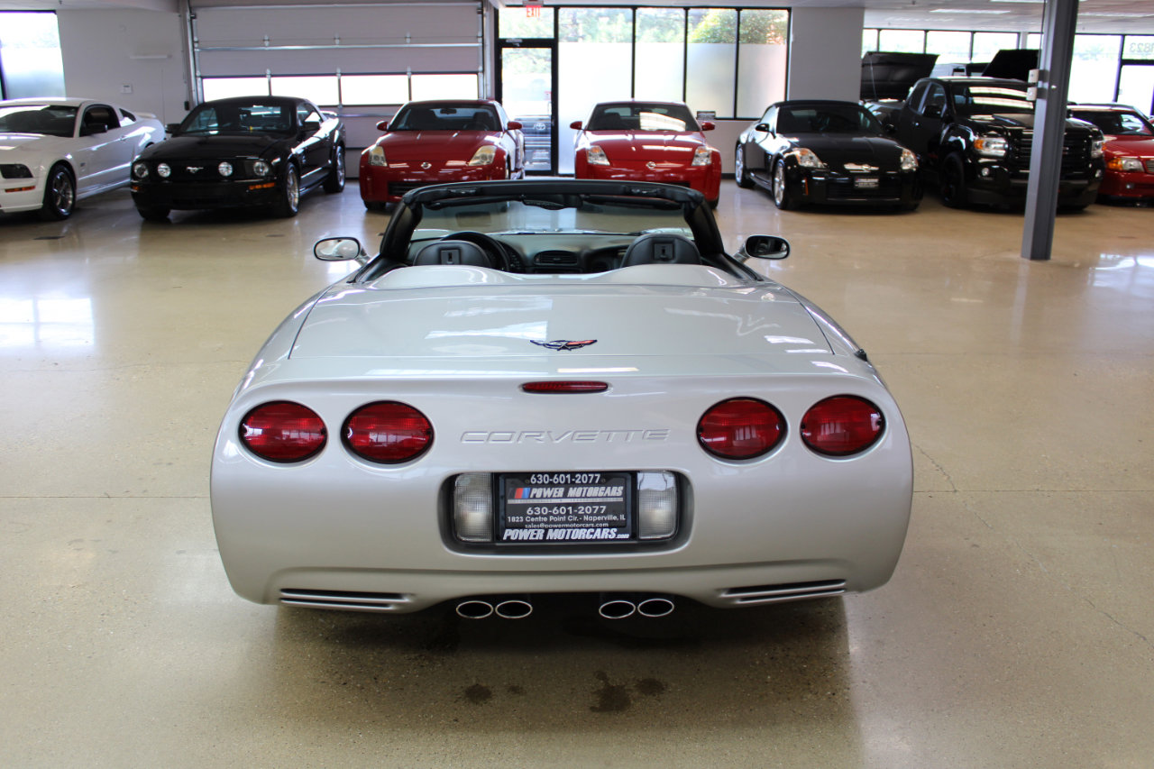 Used 2004 Chevrolet Corvette Convertible w/ Preferred Equipment Group image 35