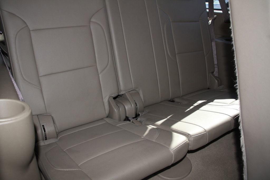 Used 2020 GMC Yukon XL SLT w/ Premium Edition image 27