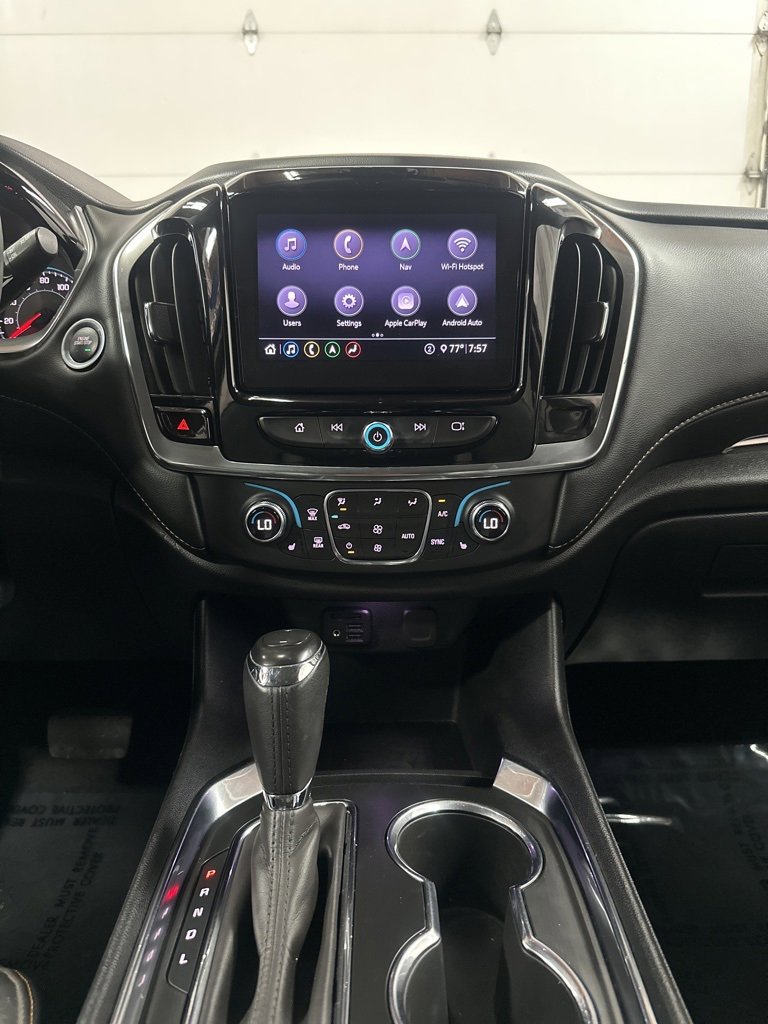 Used 2021 Chevrolet Traverse RS image 23