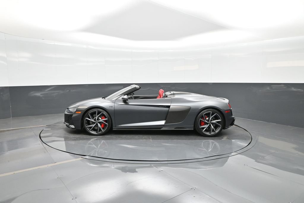 Used 2022 Audi R8 V10 image 2