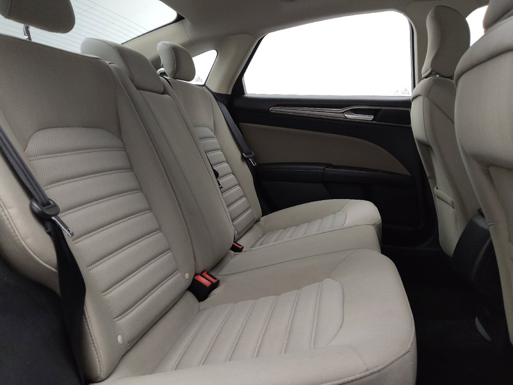 Used 2018 Ford Fusion S FWD image 19