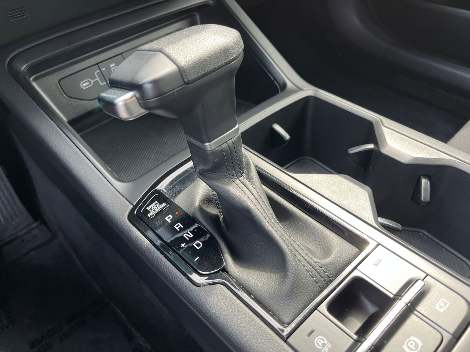 Used 2025 Kia K5 LXS FWD image 42