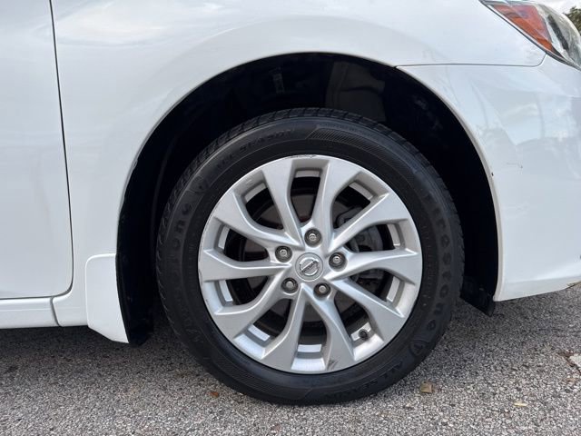 Used 2019 Nissan Sentra SV w/ Exterior Package image 9