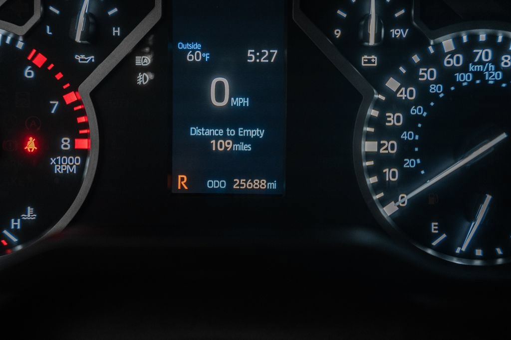 Used 2024 Toyota Tundra SR5 w/ SR5 Convenience Package AWD/4WD image 43