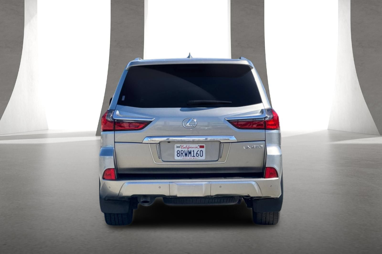 Used 2019 Lexus LX 570 4WD image 5