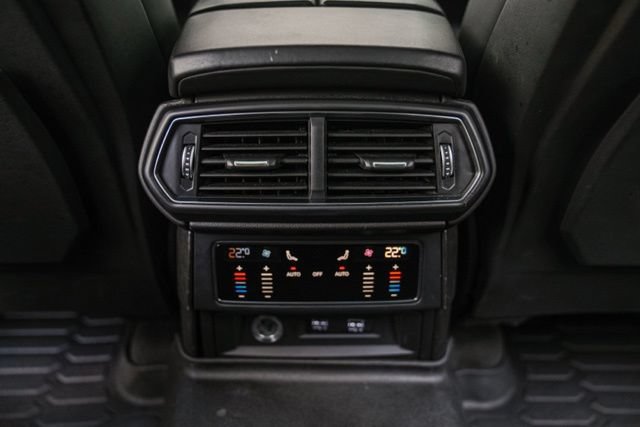 Used 2021 Lamborghini Urus AWD/4WD image 58