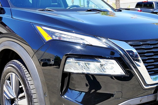 Certified 2023 Nissan Rogue SL w/ SL Premium Package FWD image 11