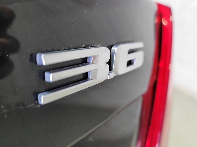 Used 2018 Cadillac XT5 Luxury w/ Driver Awareness Package image 69