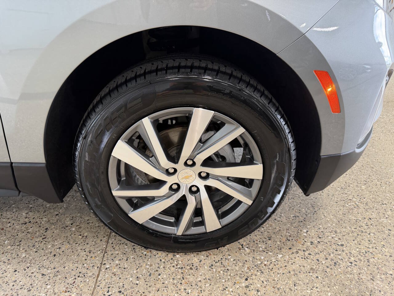 Used 2023 Chevrolet Equinox LT AWD/4WD image 29