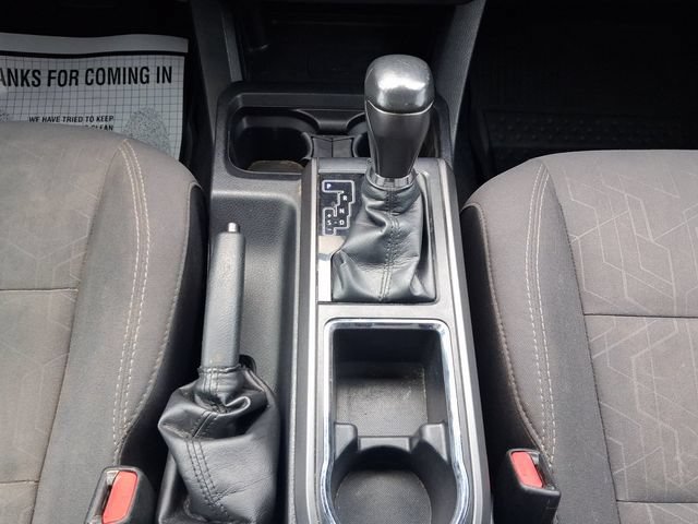Used 2018 Toyota Tacoma TRD Off-Road AWD/4WD image 6