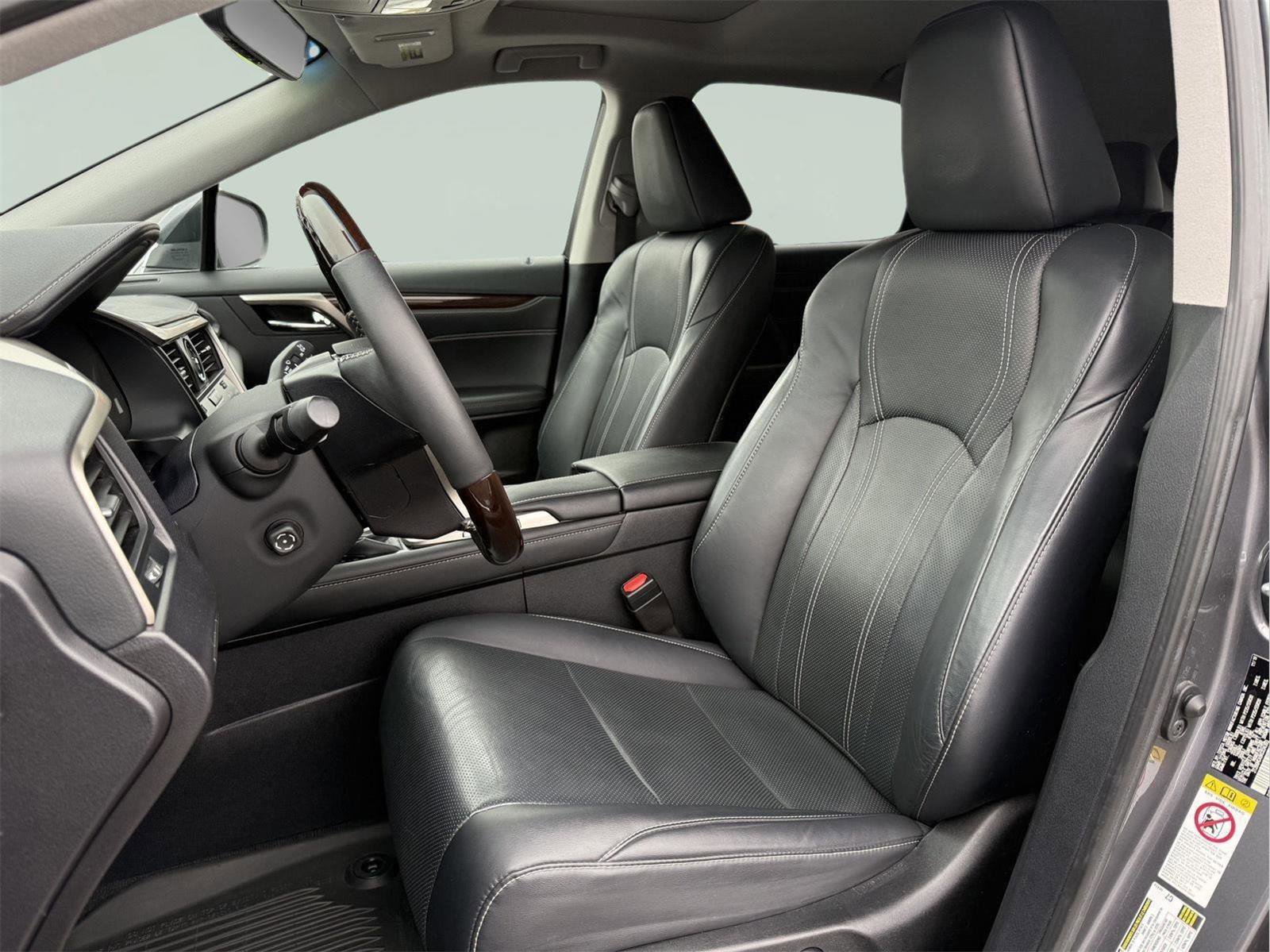 Used 2019 Lexus RX 450h AWD w/ Navigation Package image 12