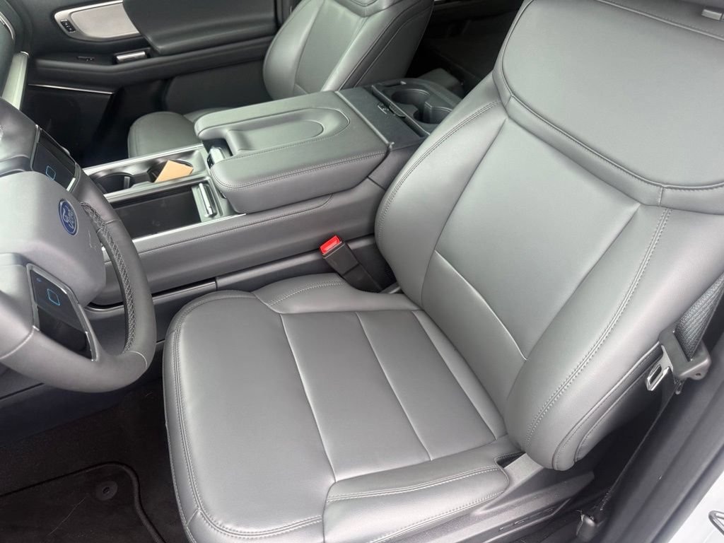 New 2026 Ford Expedition Max Active AWD/4WD image 17