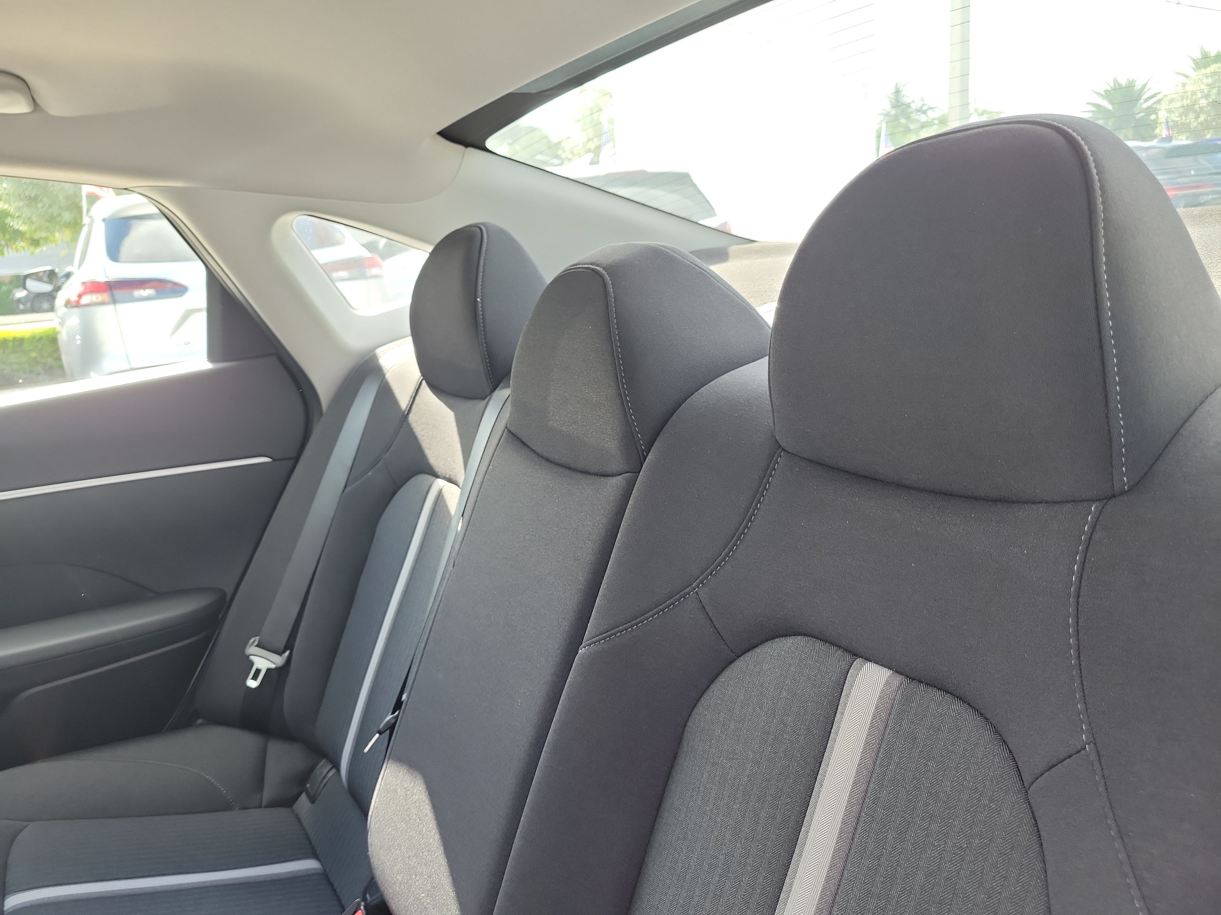 Used 2023 Hyundai Sonata SE FWD image 12