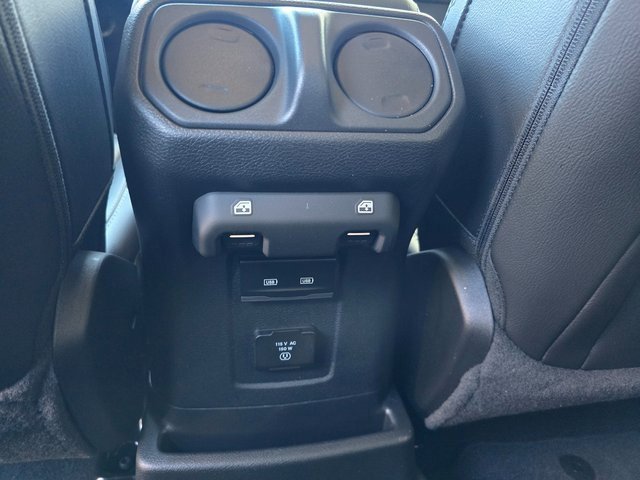 Used 2023 Jeep Wrangler Unlimited Sahara w/ Cold Weather Group image 28