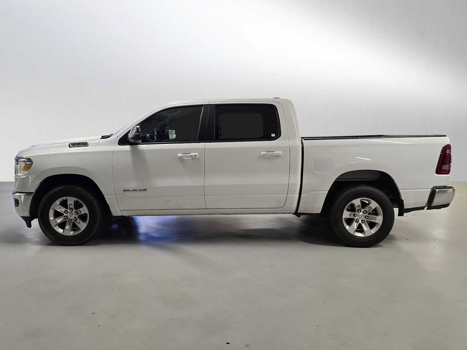 Used 2024 RAM 1500 Laramie image 2