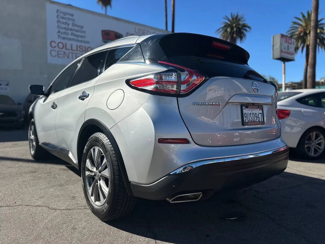 Used 2018 Nissan Murano SV image 14