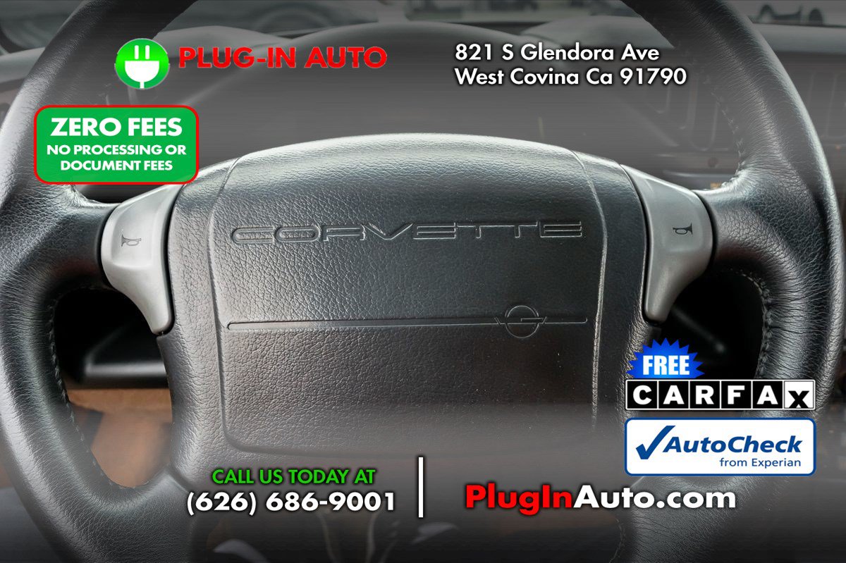 Used 1991 Chevrolet Corvette Coupe RWD image 17