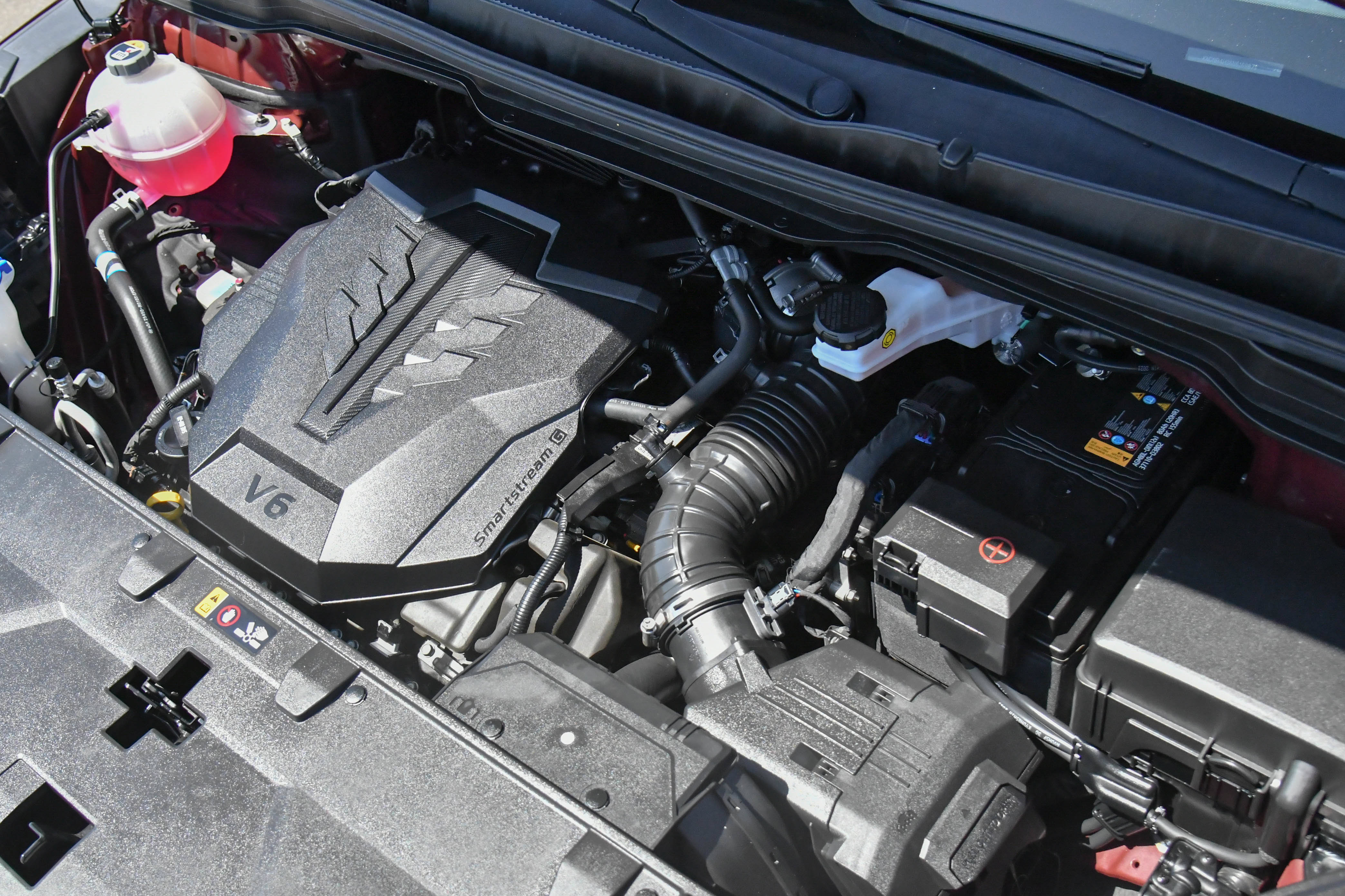 Used 2022 Kia Carnival LX FWD image 50