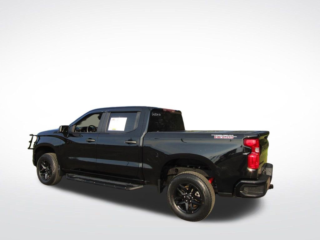 Used 2023 Chevrolet Silverado 1500 Custom Trail Boss w/ LPO, Dark Essentials Package image 3