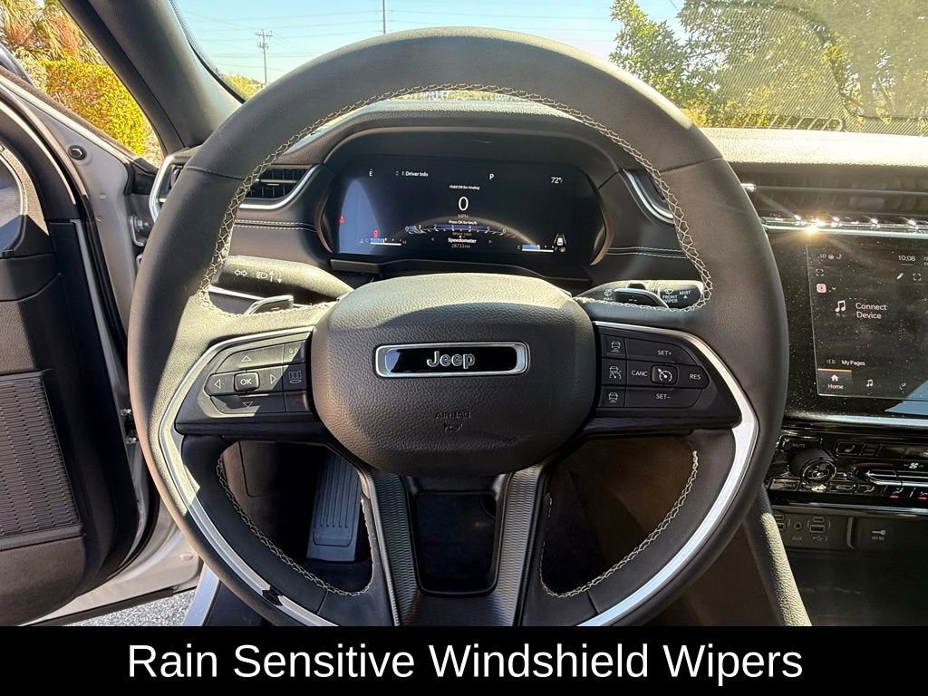 Certified 2023 Jeep Grand Cherokee Altitude AWD/4WD image 21