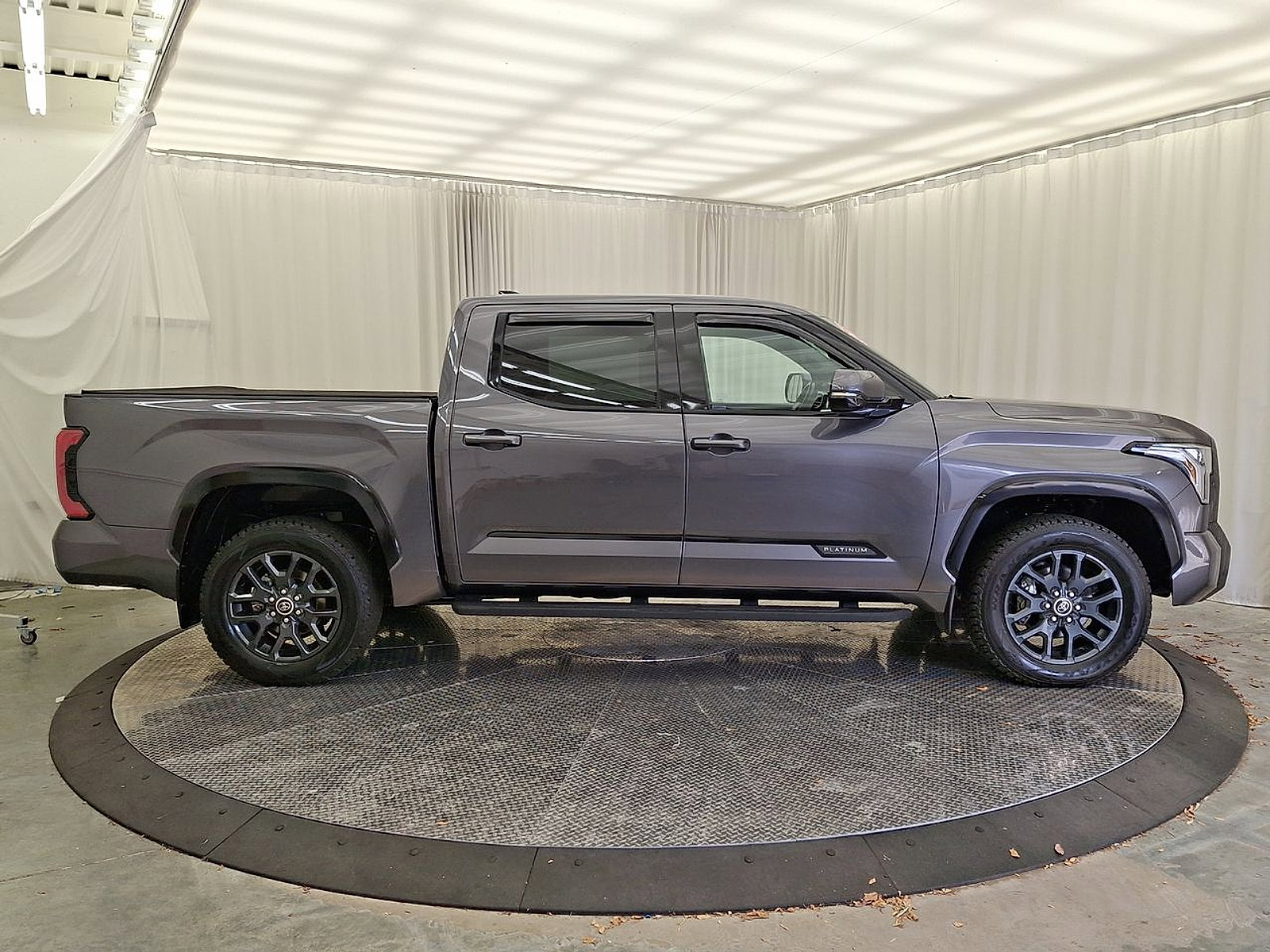 Used 2022 Toyota Tundra Platinum image 26