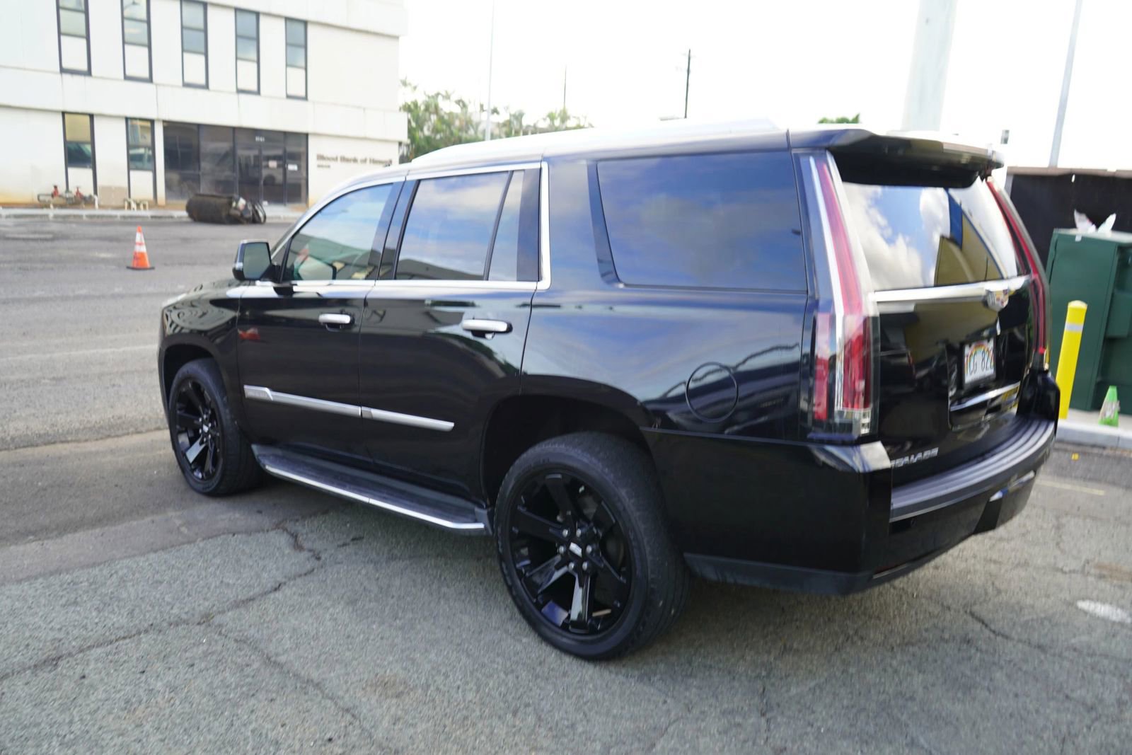Used 2016 Cadillac Escalade 2WD image 22