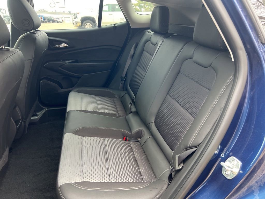 Certified 2024 Chevrolet Trax LT w/ Driver Confidence Package image 33