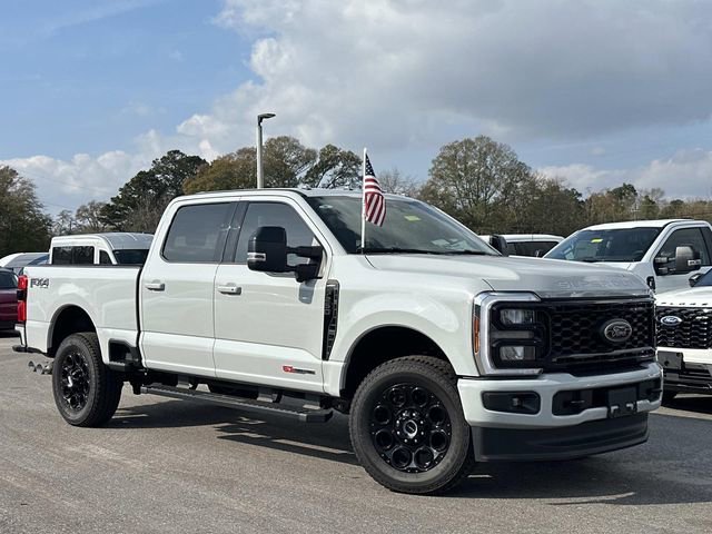New 2026 Ford F250 Lariat w/ Black Appearance Package image 10