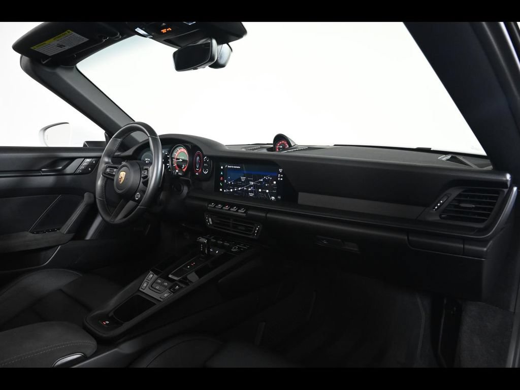 Certified 2023 Porsche 911 Carrera GTS RWD image 17