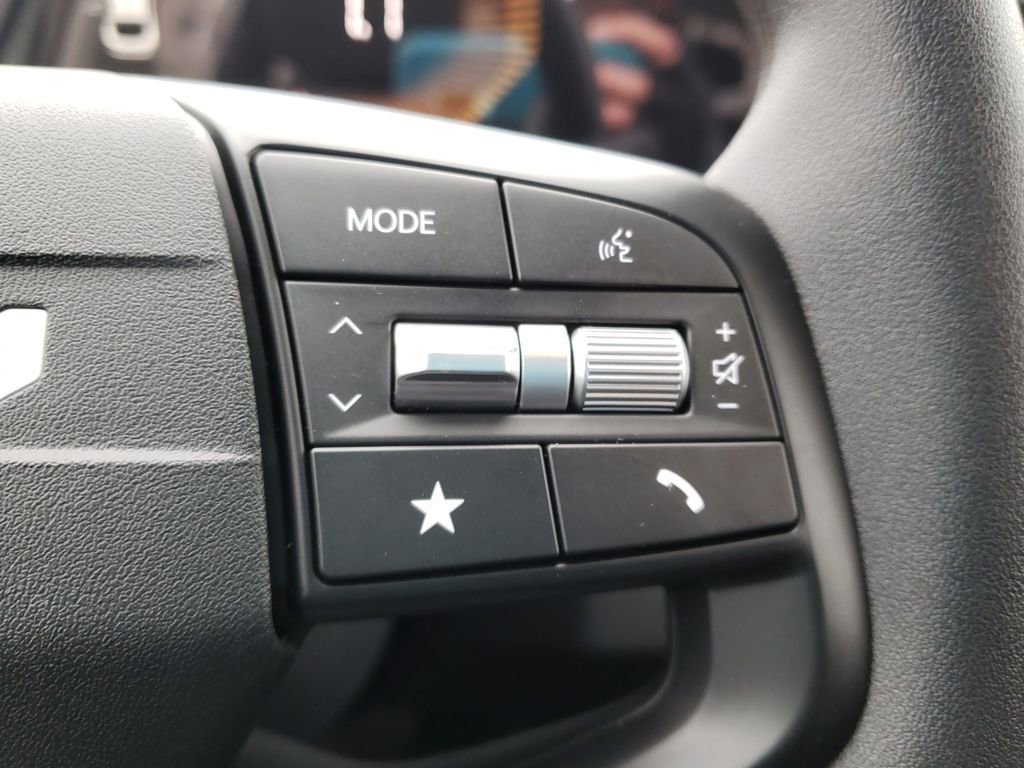 New 2025 Kia K4 LXS image 12