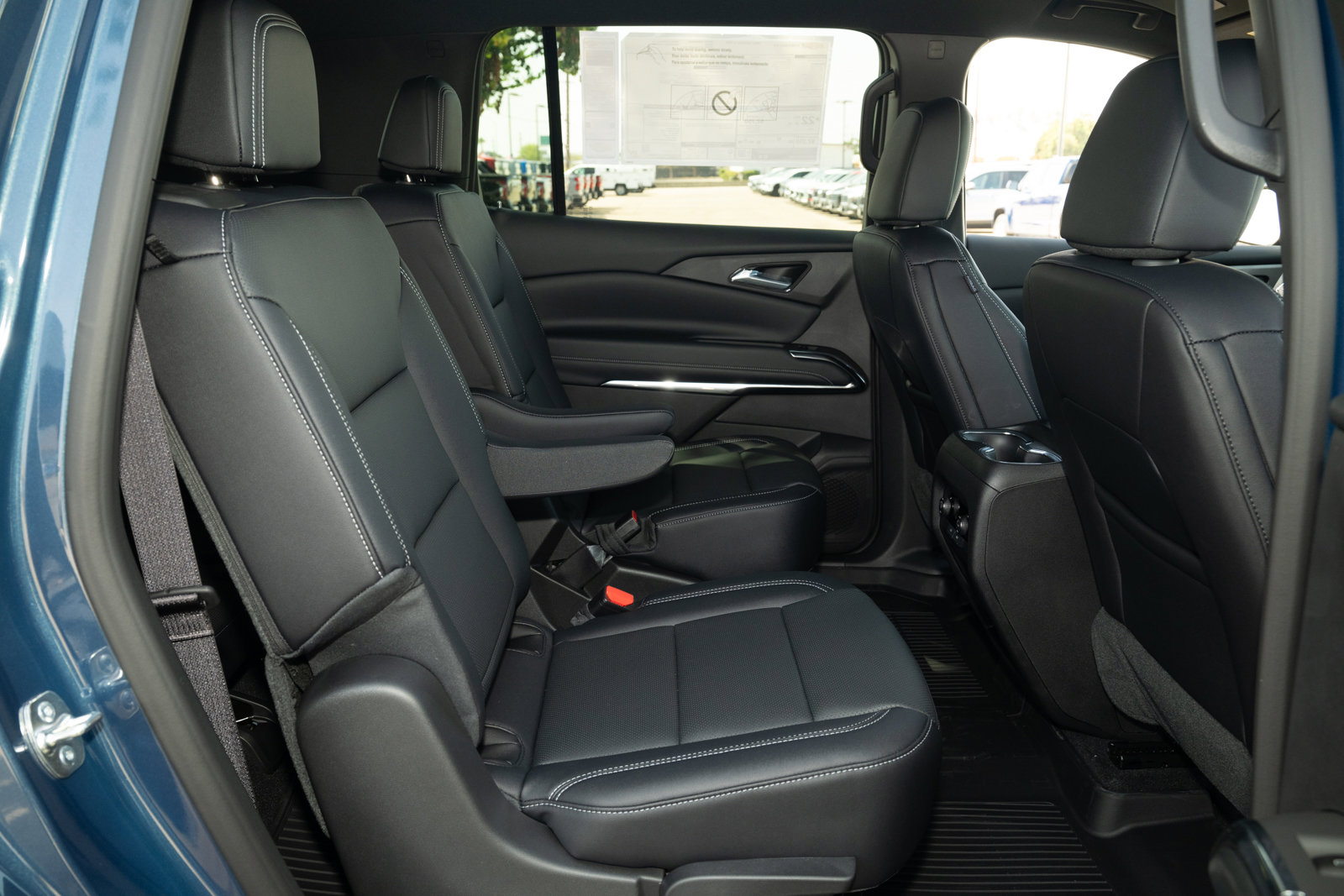 New 2026 Chevrolet Traverse LT w/ Driver Confidence Package image 36