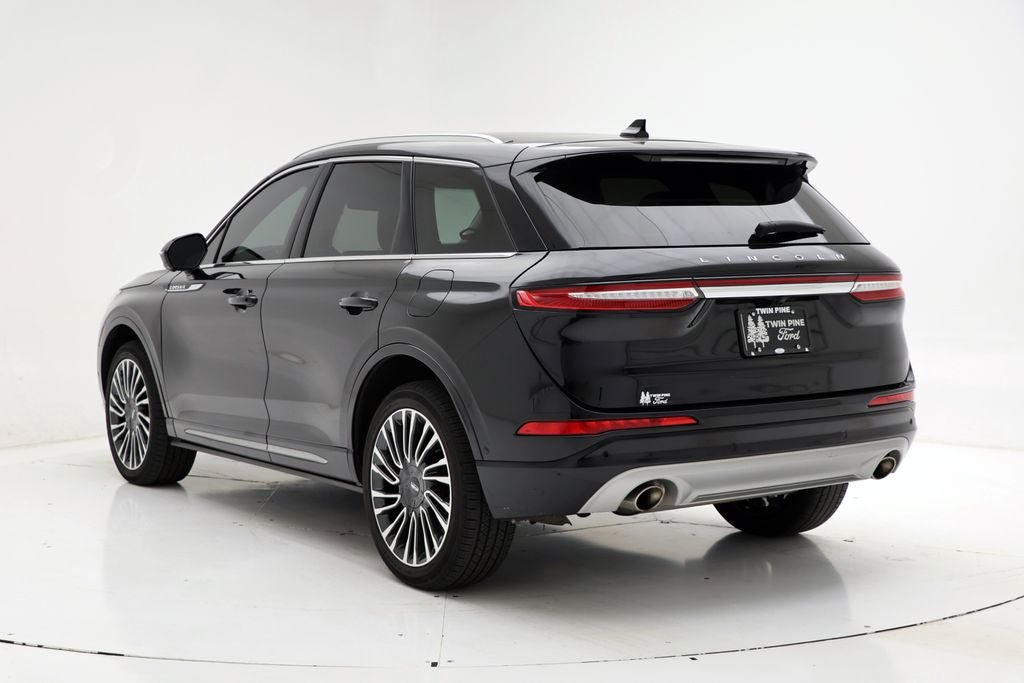 Used 2022 Lincoln Corsair Reserve w/ Sport Package AWD/4WD image 7