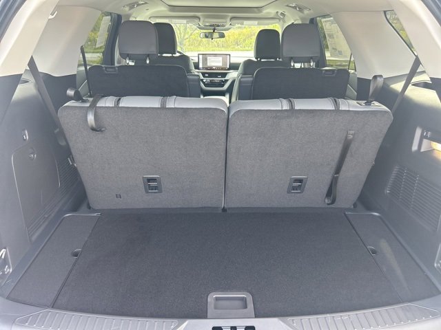 New 2025 Ford Explorer Active image 6