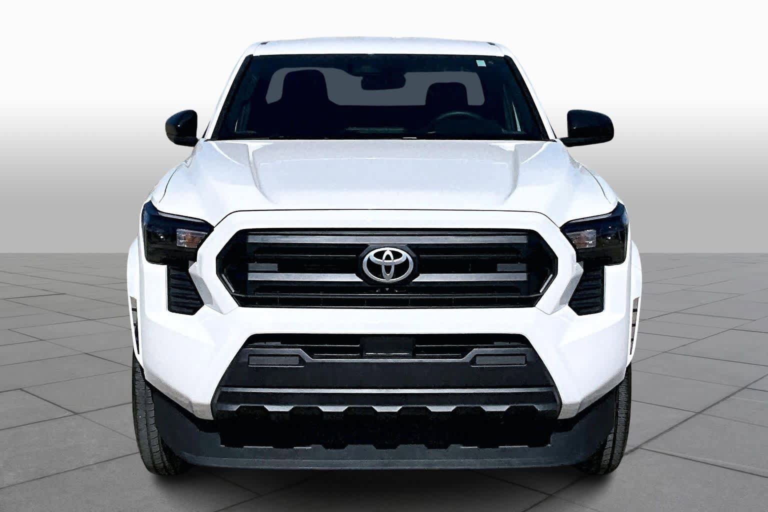 Used 2024 Toyota Tacoma SR image 4