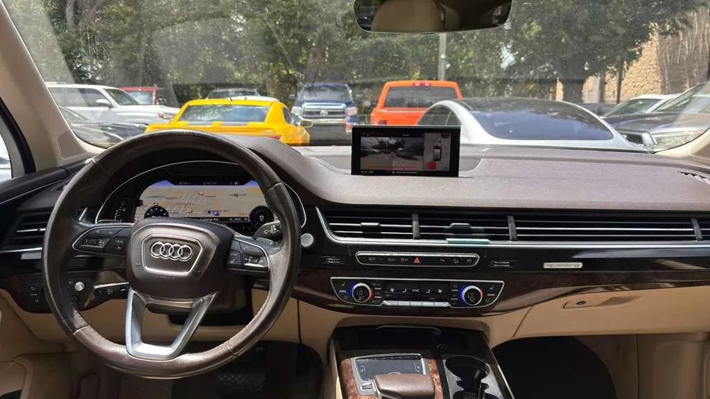 Used 2018 Audi Q7 3.0T Prestige w/ Prestige Package AWD/4WD image 11