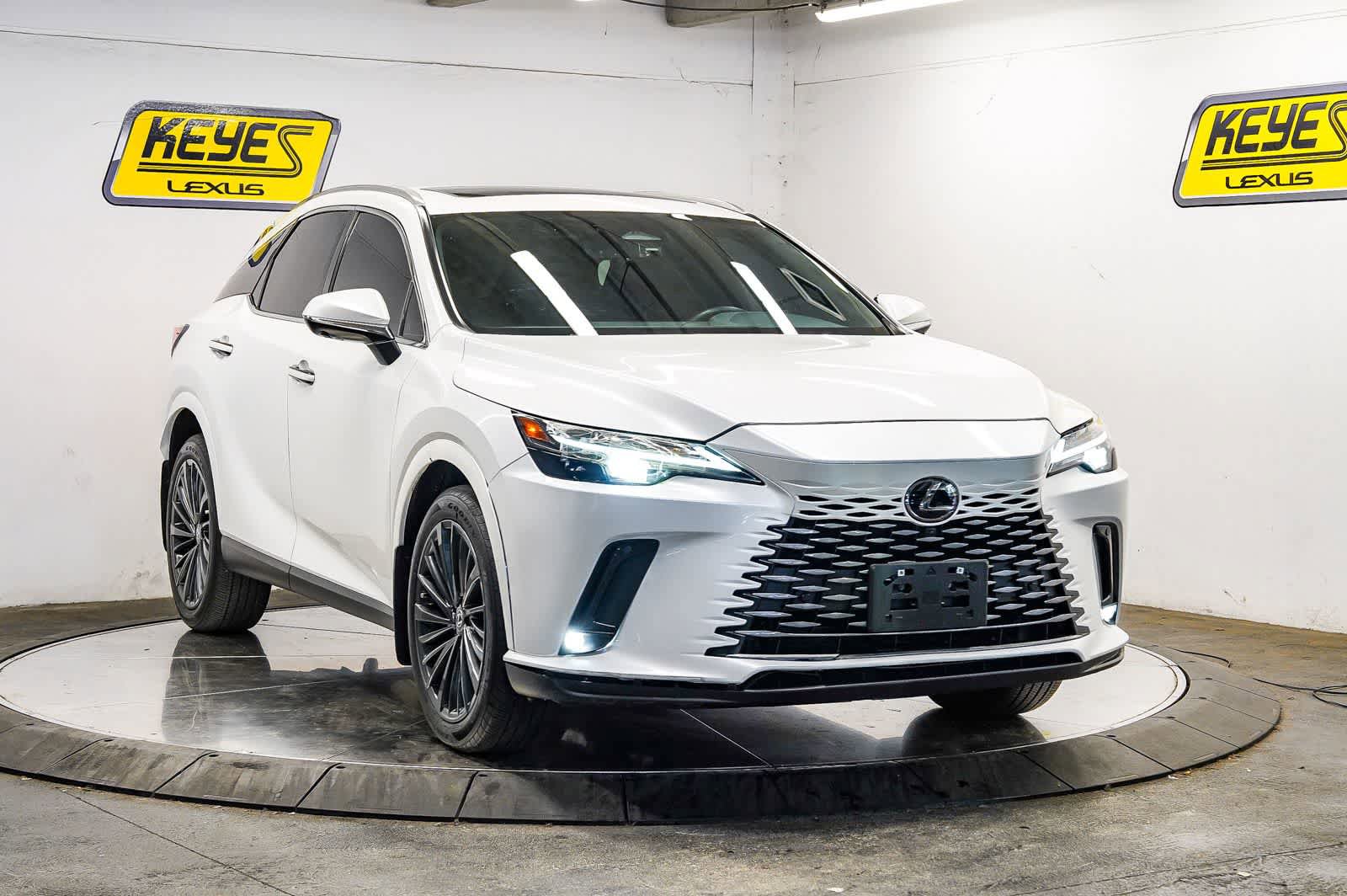 Used 2024 Lexus RX 350h w/ Convenience Package AWD/4WD image 5
