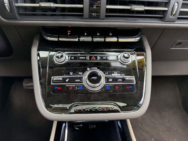 Certified 2022 Lincoln Corsair Reserve w/ Equipment Group 201A AWD/4WD image 19