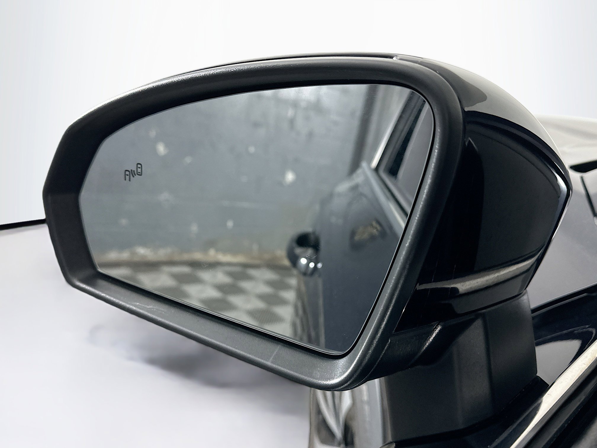 Used 2024 Volkswagen Taos SE image 16