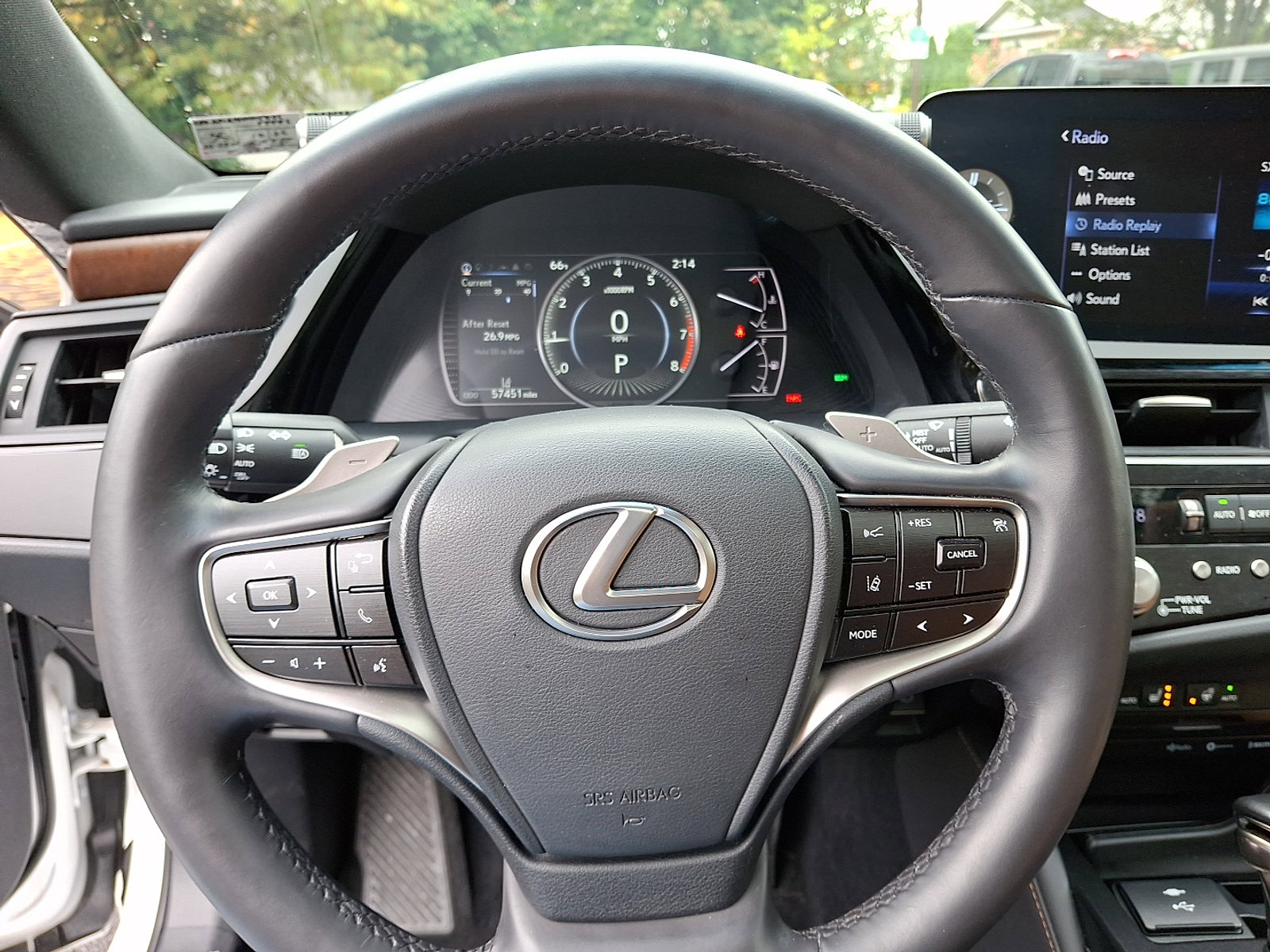 Certified 2022 Lexus ES 350 w/ Premium Package image 21