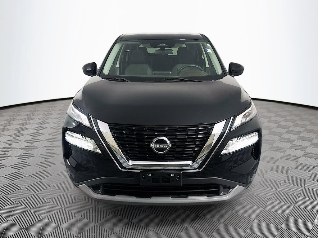 Used 2023 Nissan Rogue SV AWD/4WD image 2