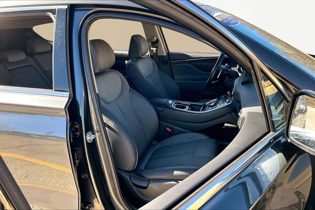 Used 2023 Hyundai Santa Fe SEL image 7