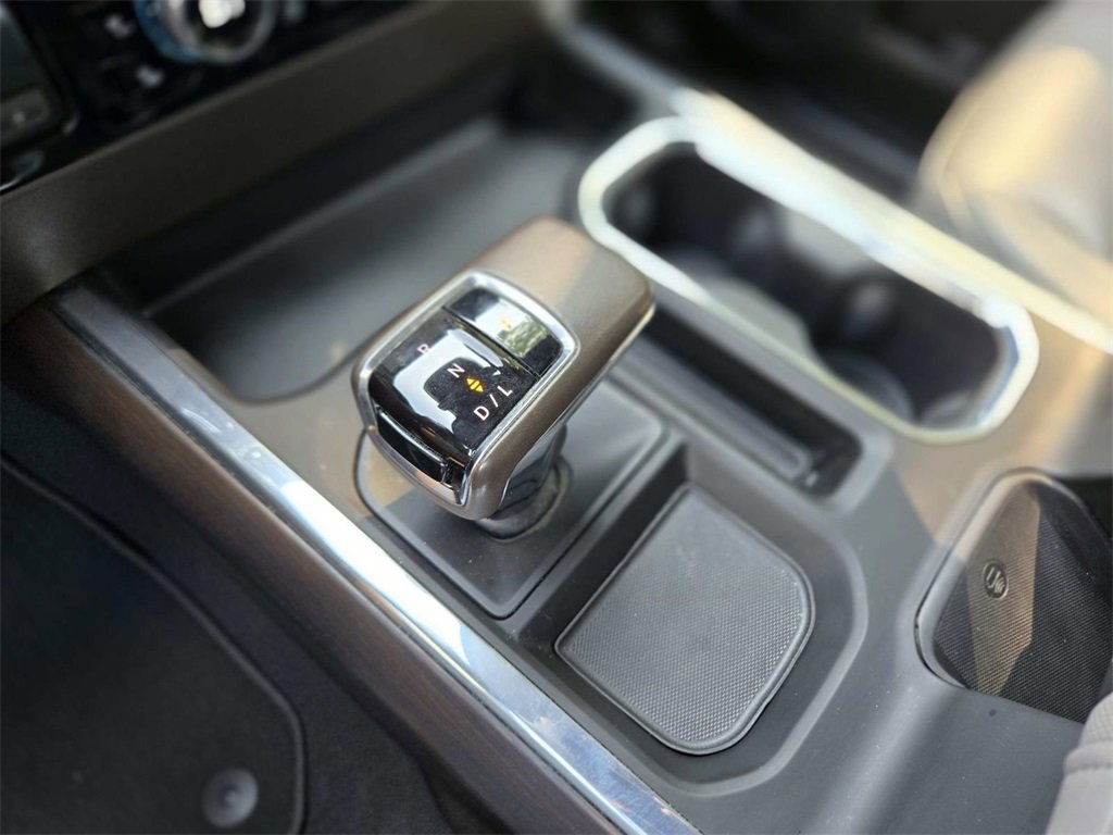 Used 2022 GMC Sierra 1500 SLT w/ SLT Premium Plus Package image 34