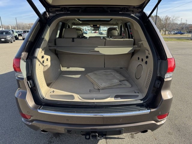 Used 2018 Jeep Grand Cherokee Overland image 37