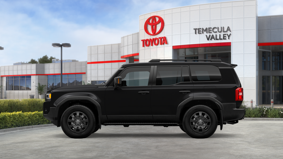 New 2027 Toyota Land Cruiser w/ Premium Package AWD/4WD image 6