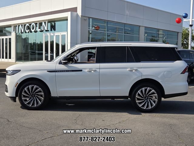 New 2026 Lincoln Navigator Black Label AWD/4WD image 2