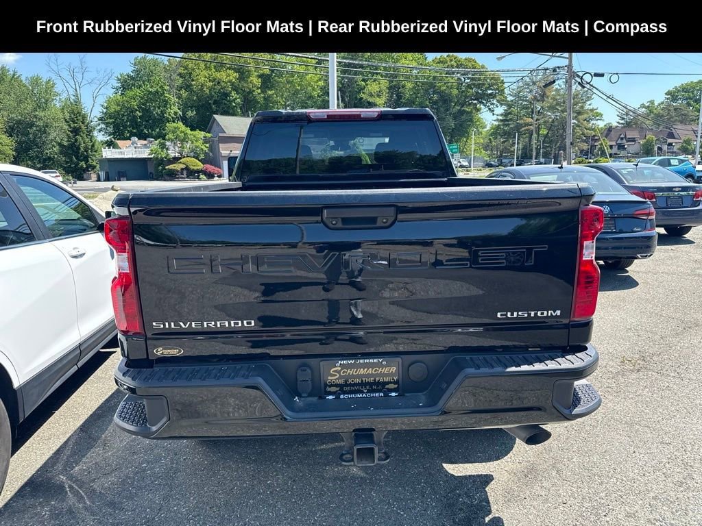 Used 2024 Chevrolet Silverado 2500 Custom AWD/4WD image 8