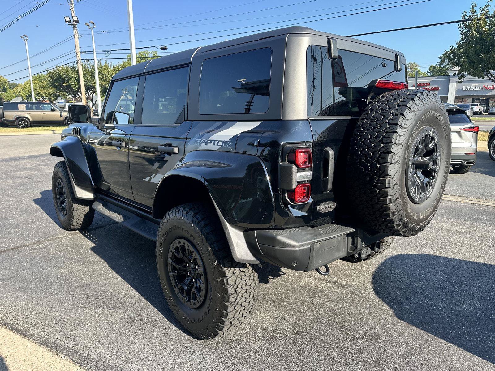 Used 2024 Ford Bronco Raptor AWD/4WD image 4