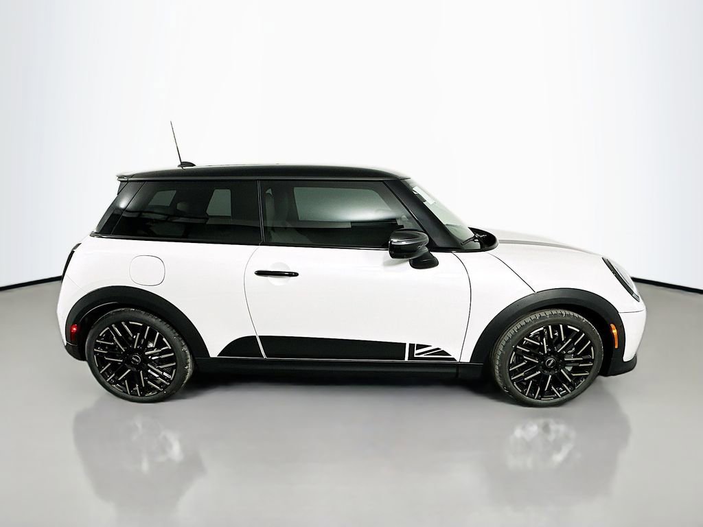 New 2026 MINI Cooper S image 4